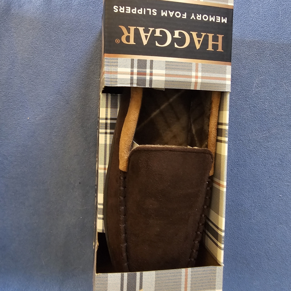 New Haggar Men’s Dark Brown Suede Slip-On Moccasin Slippers XL (11-12)